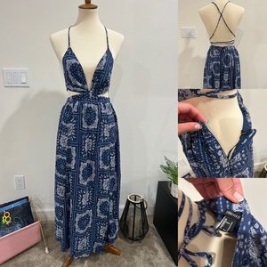 Forever 21 cut out bohemian printed maxi dress crisscross back